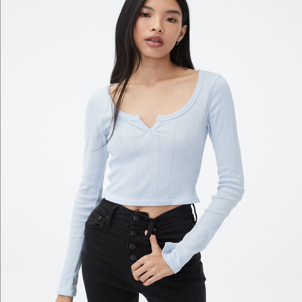 Baby Blue Long Sleeve Notch-Neck Cropped Shrunken Tee